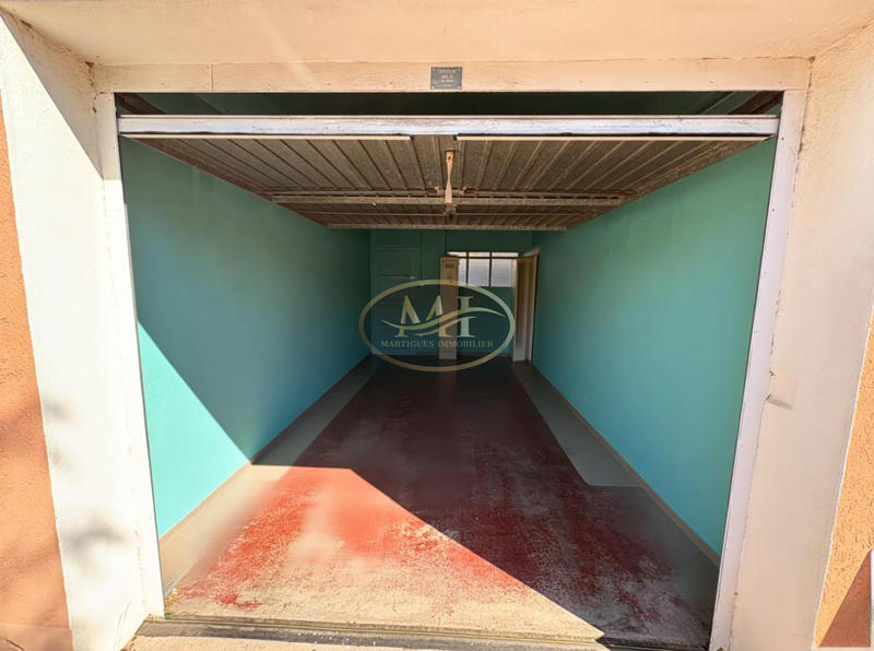 Parking / Garage - 15 m²