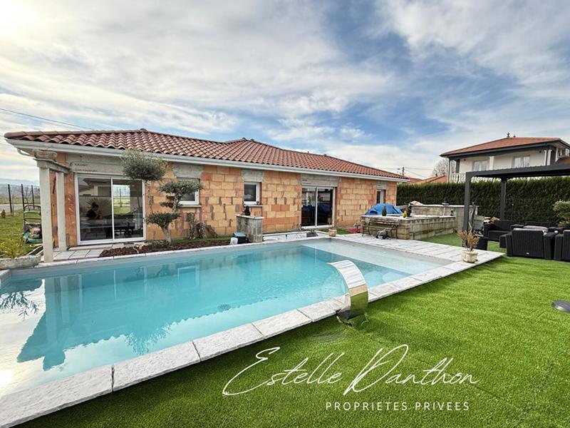 Maison - 120 m² - 4 pièces