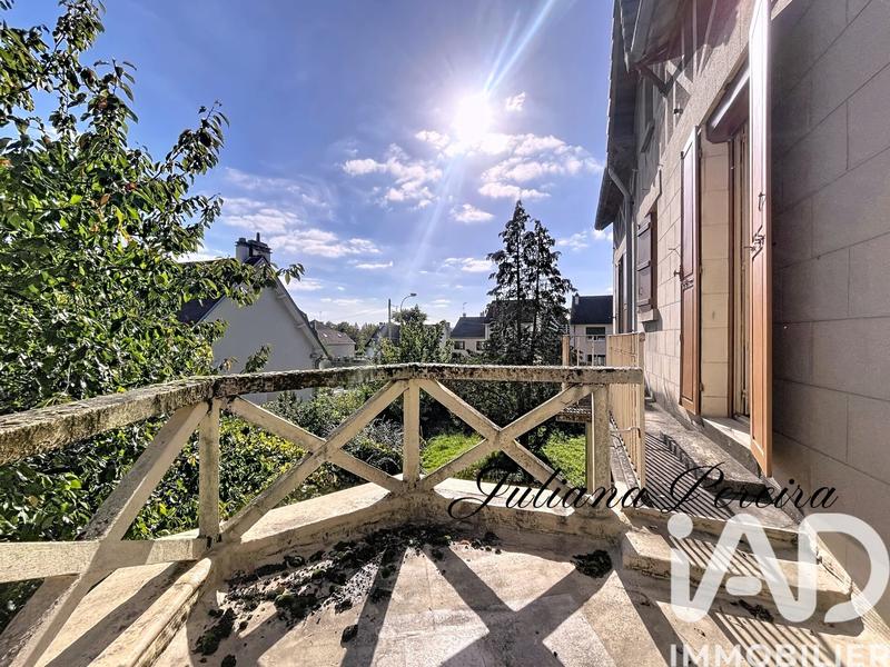 Maison - 248 m² - 11 pièces