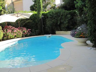 Maison - 210 m² - 10 pièces