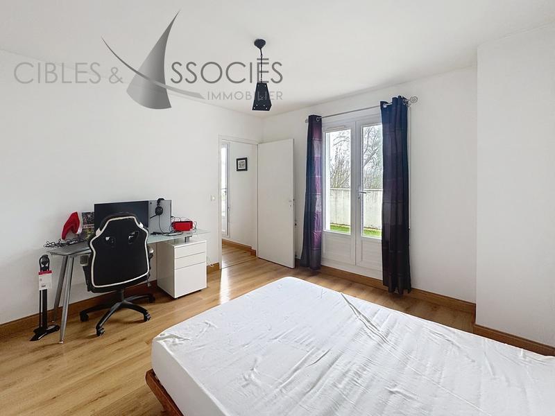 Maison contemporaine - 200 m² - 6 pièces