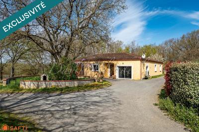 Maison - 150 m² - 7 pièces