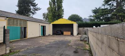 Grange - 209 m² - 1 pièce