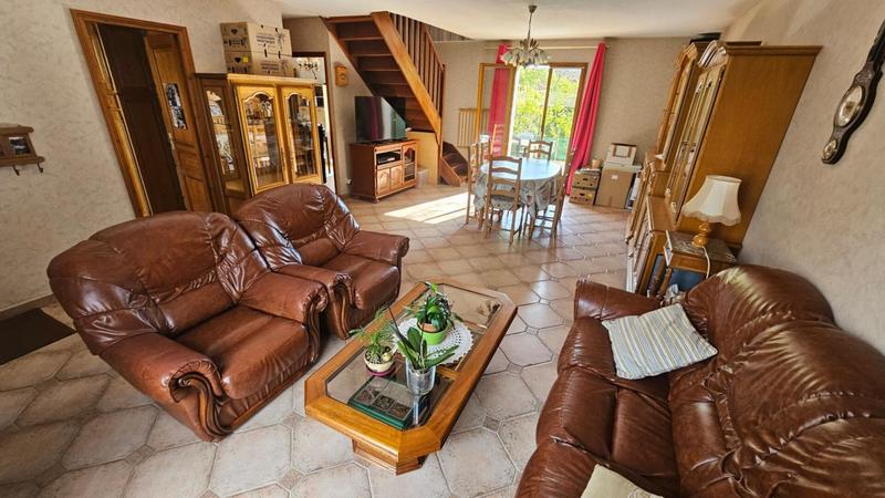 Maison - 124 m² - 7 pièces