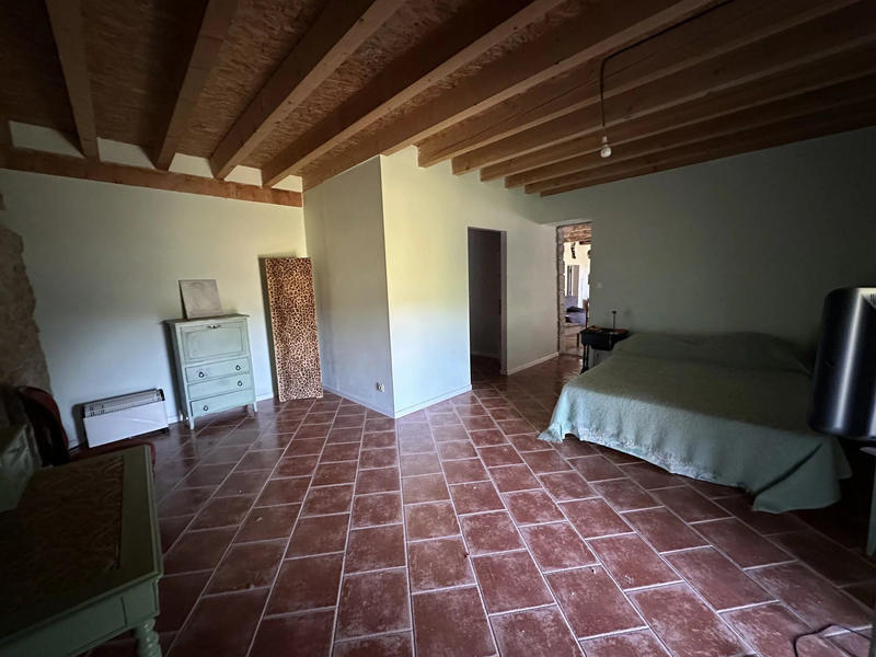 Appartement - 100 m² - 4 pièces