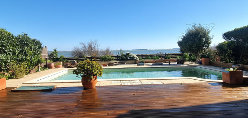 Maison - 110 m² - 6 pièces