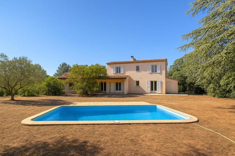 Maison - 150 m² - 5 pièces