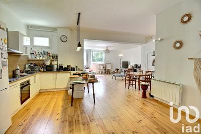 Appartement - 96 m² - 4 pièces