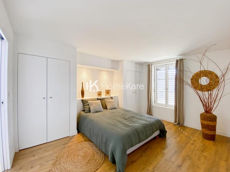 Villa - 180 m² - 5 pièces