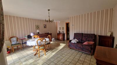 Maison - 81 m² - 4 pièces