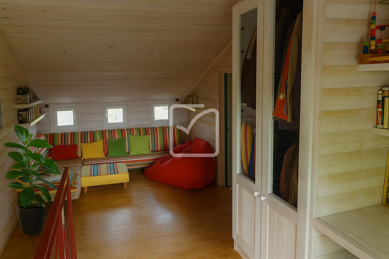 Maison - 175 m² - 6 pièces