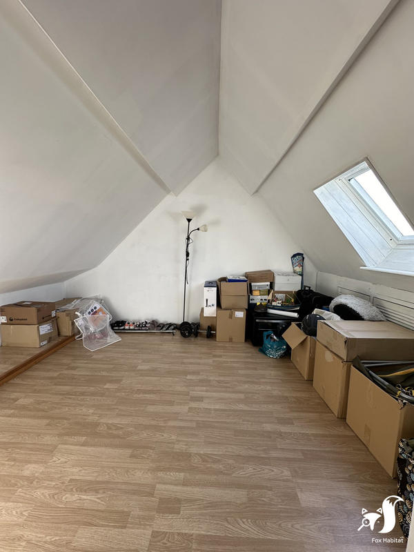 Maison - 90 m² - 5 pièces