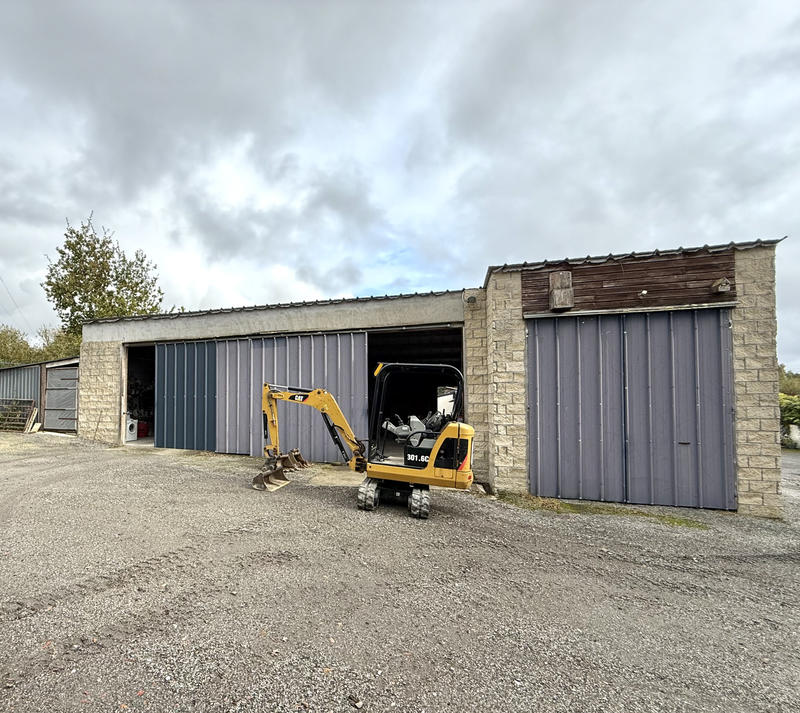 Maison - 95 m² - 4 pièces