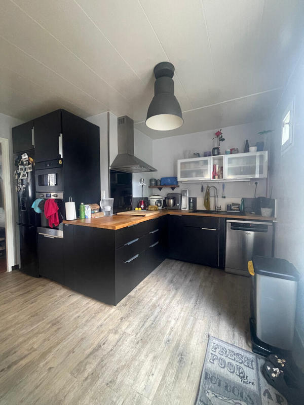 Maison - 93 m² - 4 pièces