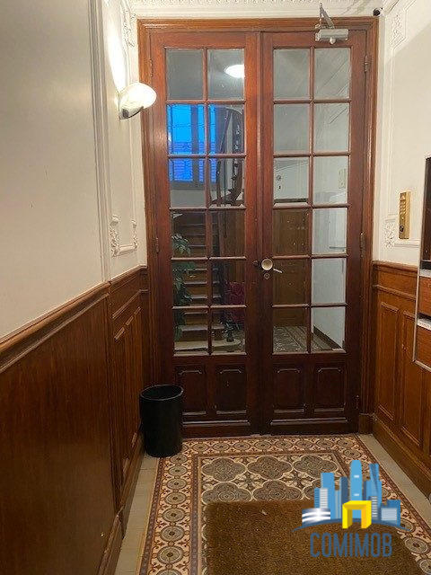 Local d'activités - 85 m² - 3 pièces