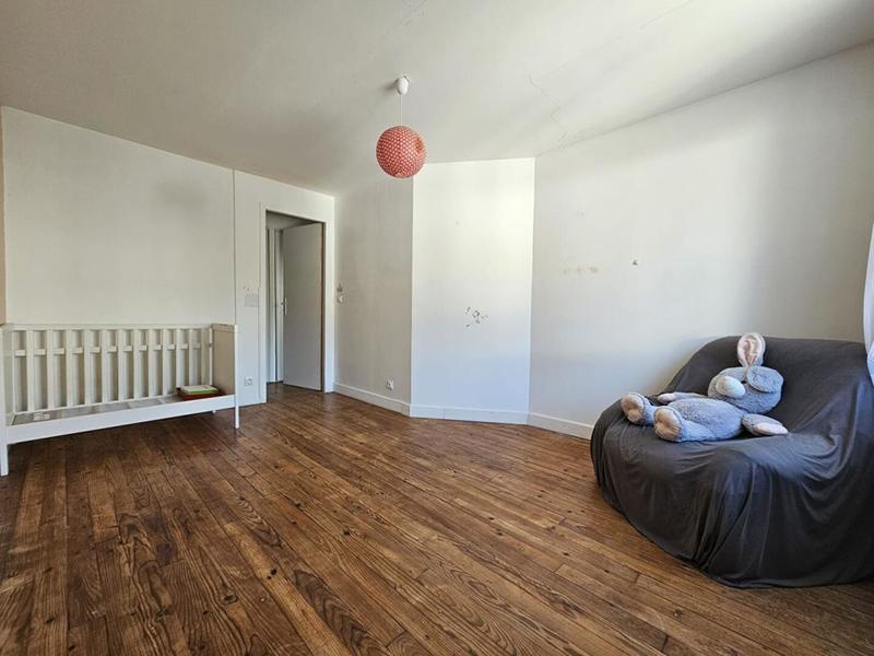 Maison - 99 m² - 4 pièces