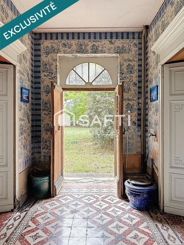 Maison de maîtres - 464 m² - 11 pièces