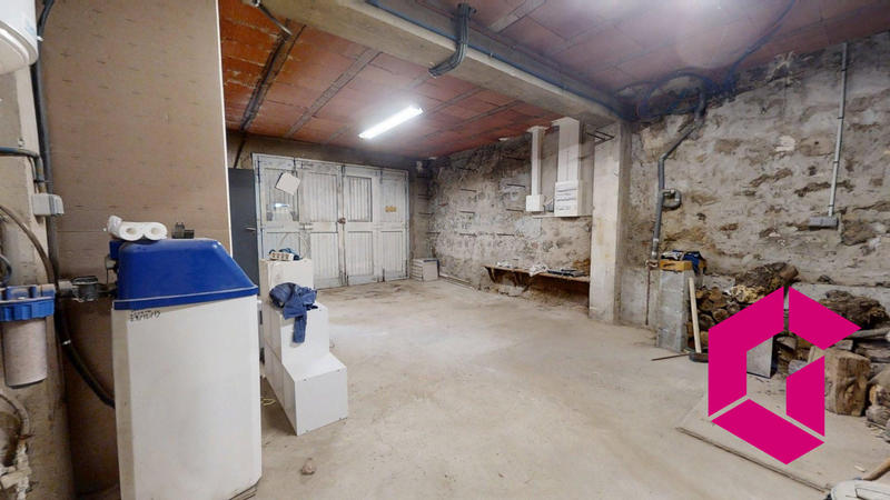 Maison - 98 m² - 4 pièces