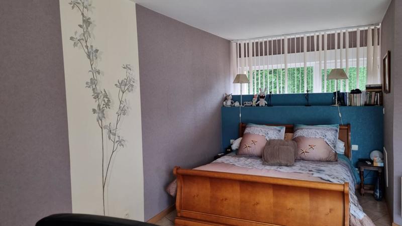 Maison - 287 m² - 10 pièces