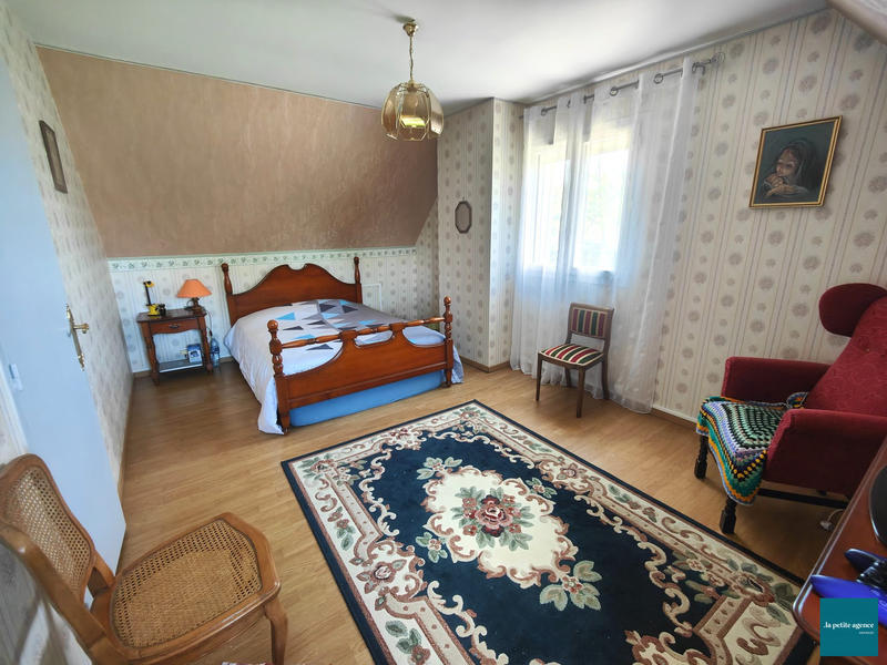 Maison - 128 m² - 5 pièces