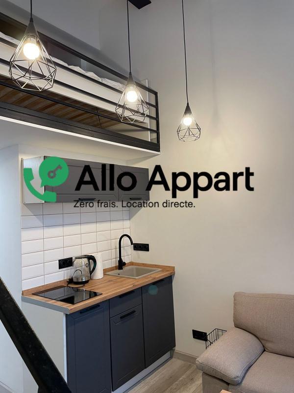 Studio - 25 m² - 1 pièce