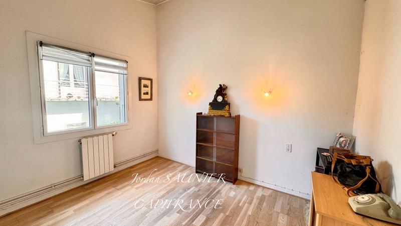 Villa - 200 m² - 8 pièces