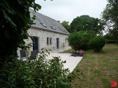 Maison ancienne - 476 m² - 13 pièces