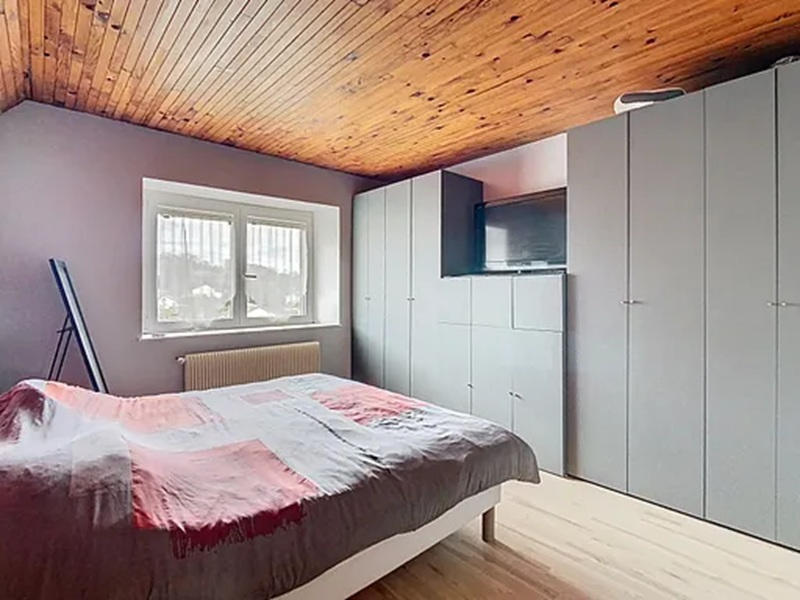 Maison - 192 m² - 7 pièces