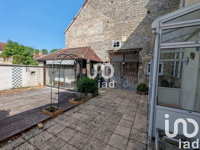 Maison - 99 m² - 4 pièces