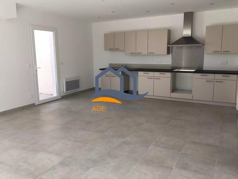 Maison - 104 m² - 4 pièces