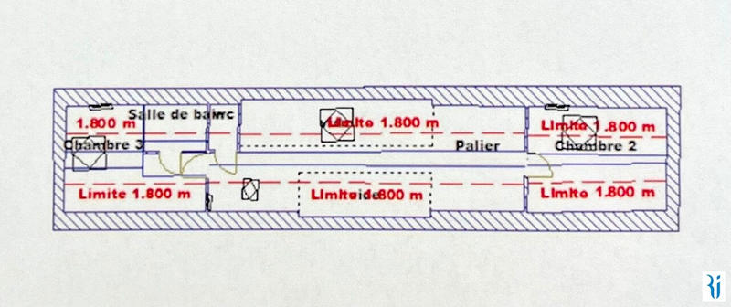 Maison - 98 m² - 5 pièces