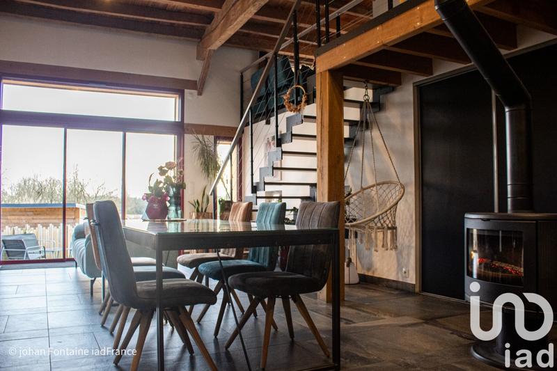 Maison - 140 m² - 5 pièces