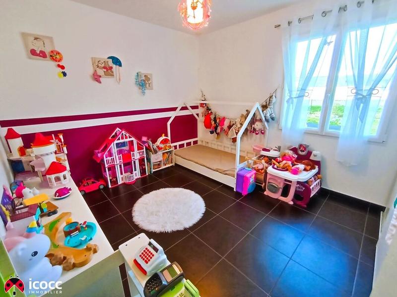 Maison - 148 m² - 7 pièces