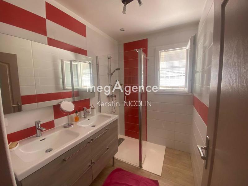 Villa - 116 m² - 6 pièces