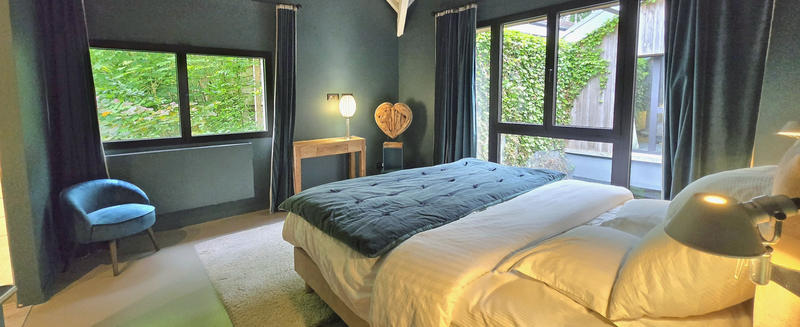 Loft - 350 m² - 10 pièces