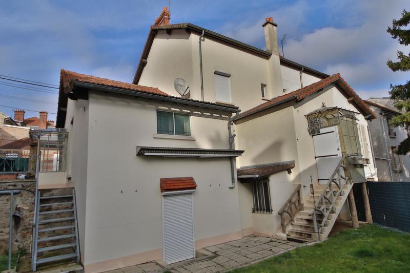 Maison - 115 m² - 5 pièces