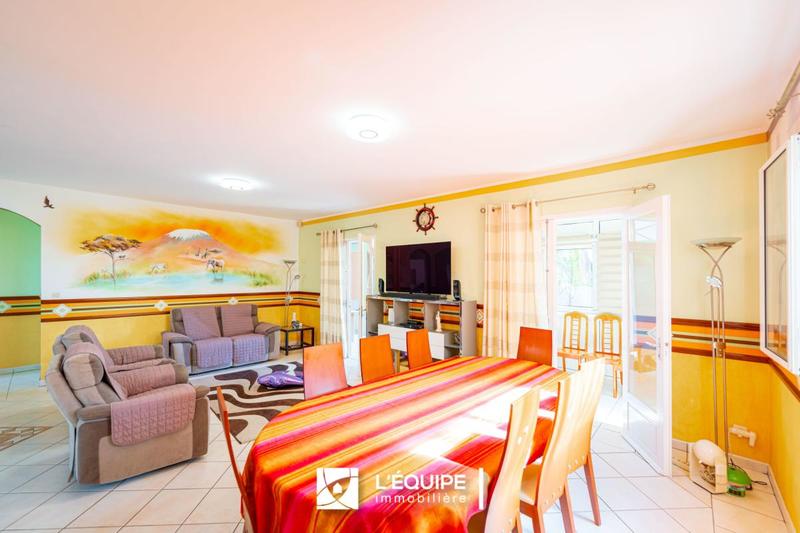 Villa - 187 m² - 6 pièces