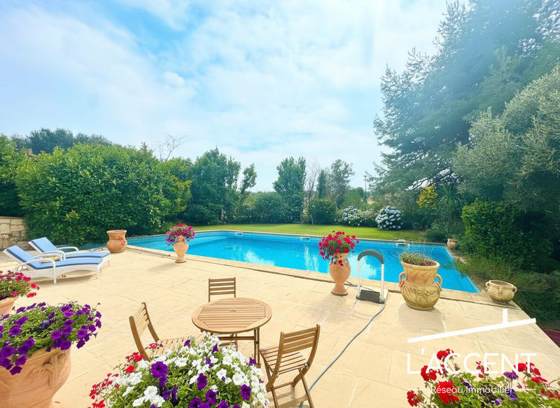 Maison - 143 m² - 4 pièces