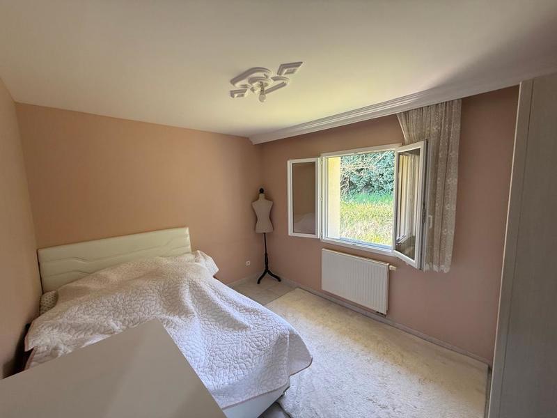 Maison - 159 m² - 7 pièces