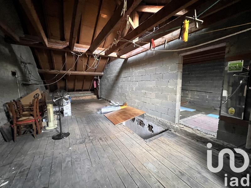 Maison - 186 m² - 7 pièces