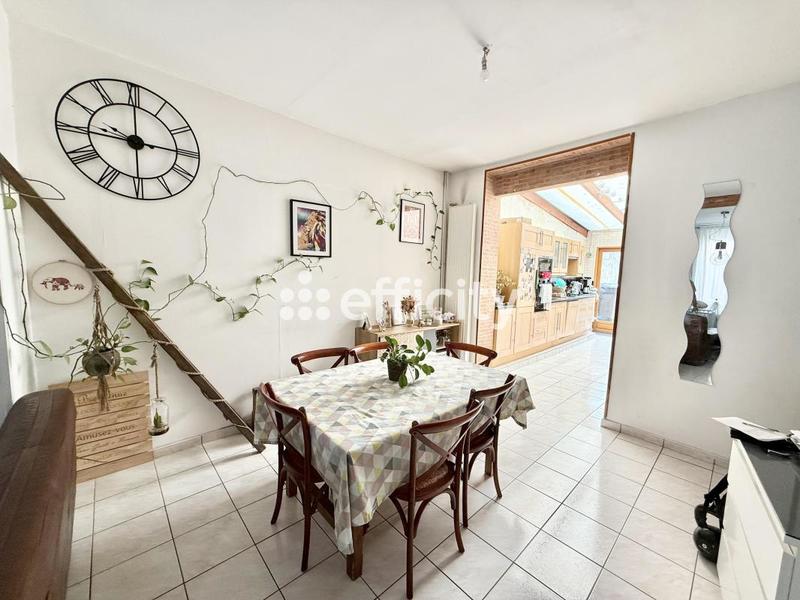 Maison - 108 m² - 5 pièces