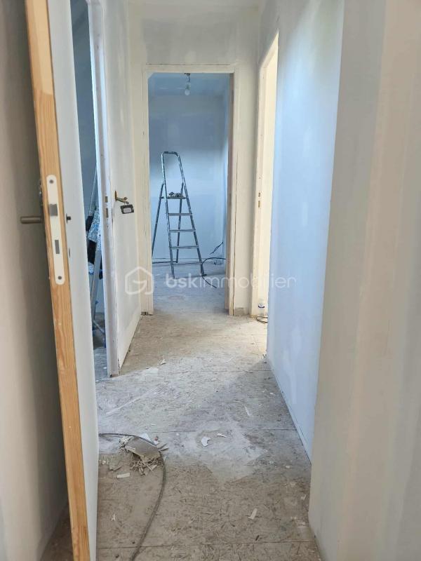 Maison ancienne - 110 m² - 8 pièces