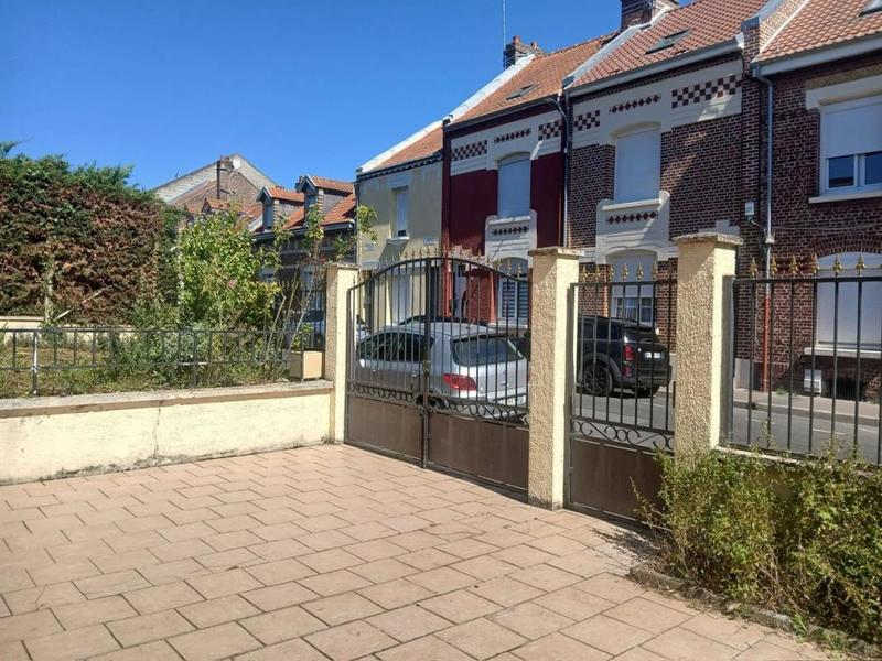 Maison - 162 m² - 4 pièces