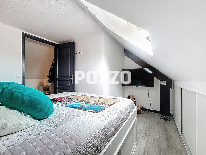 Maison - 101 m² - 6 pièces