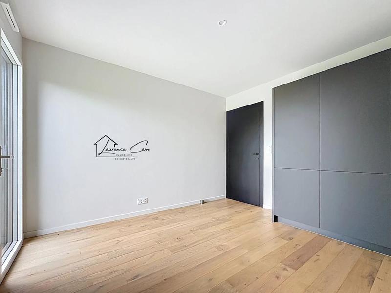 Maison - 129 m² - 1 pièce