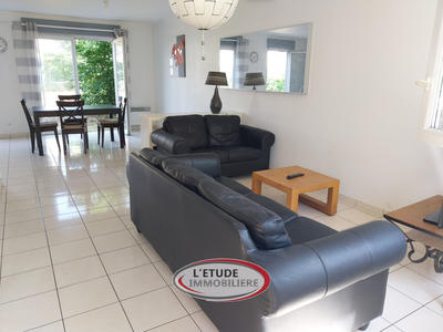 Maison - 84 m² - 4 pièces