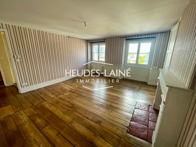 Appartement - 105 m² - 4 pièces