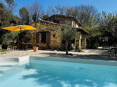 Maison en pierre - 93 m² - 4 pièces