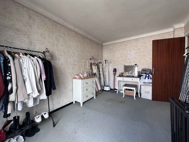 Appartement - 84 m² - 4 pièces