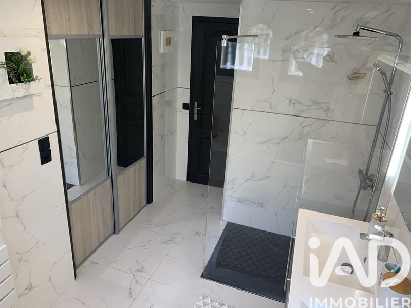 Maison - 133 m² - 5 pièces